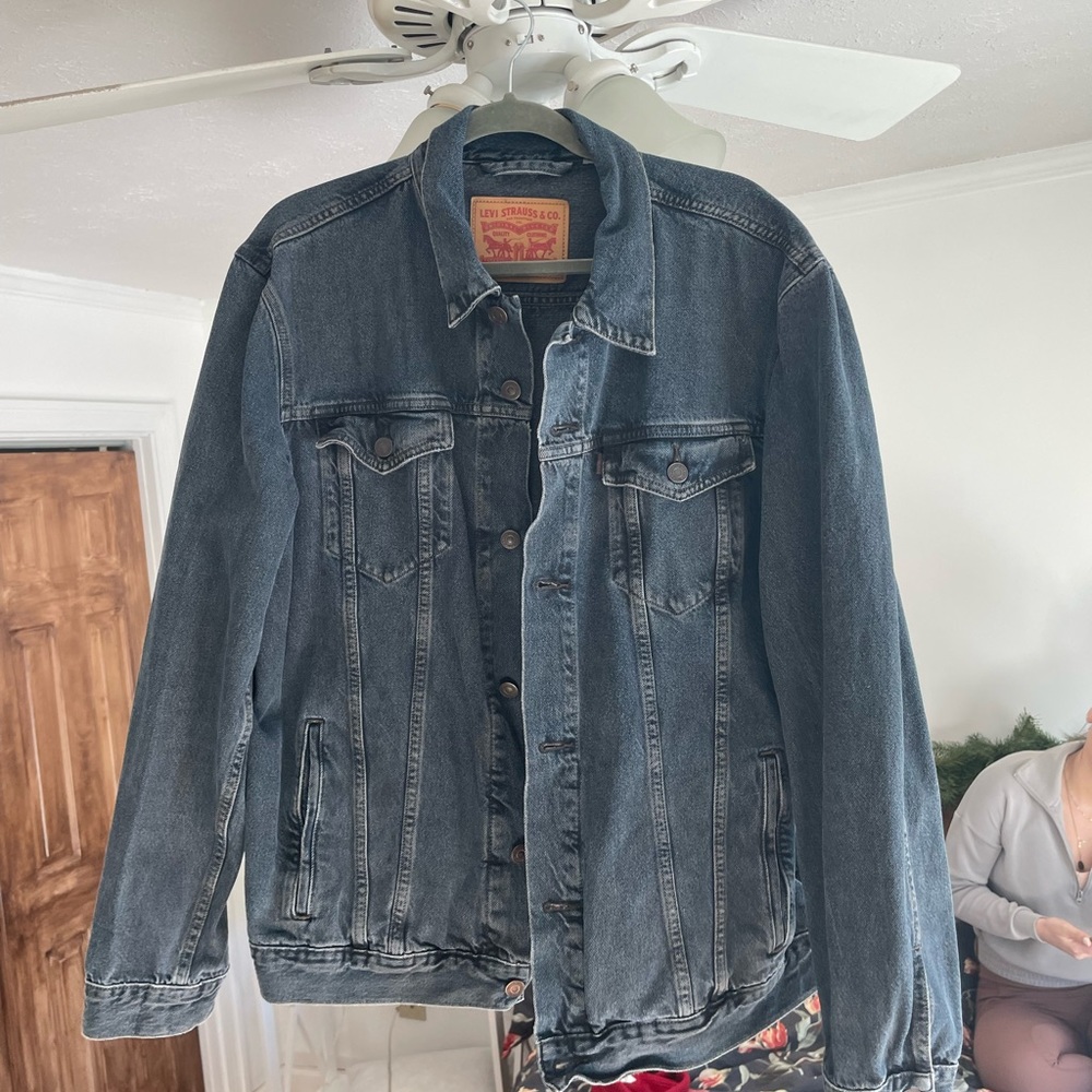 Original Levi’s indigo dark wash jean jacket XL